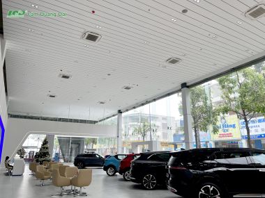 SHOWROOM OTO VINFAST